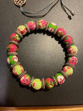 Hand-painted beaded bracelet